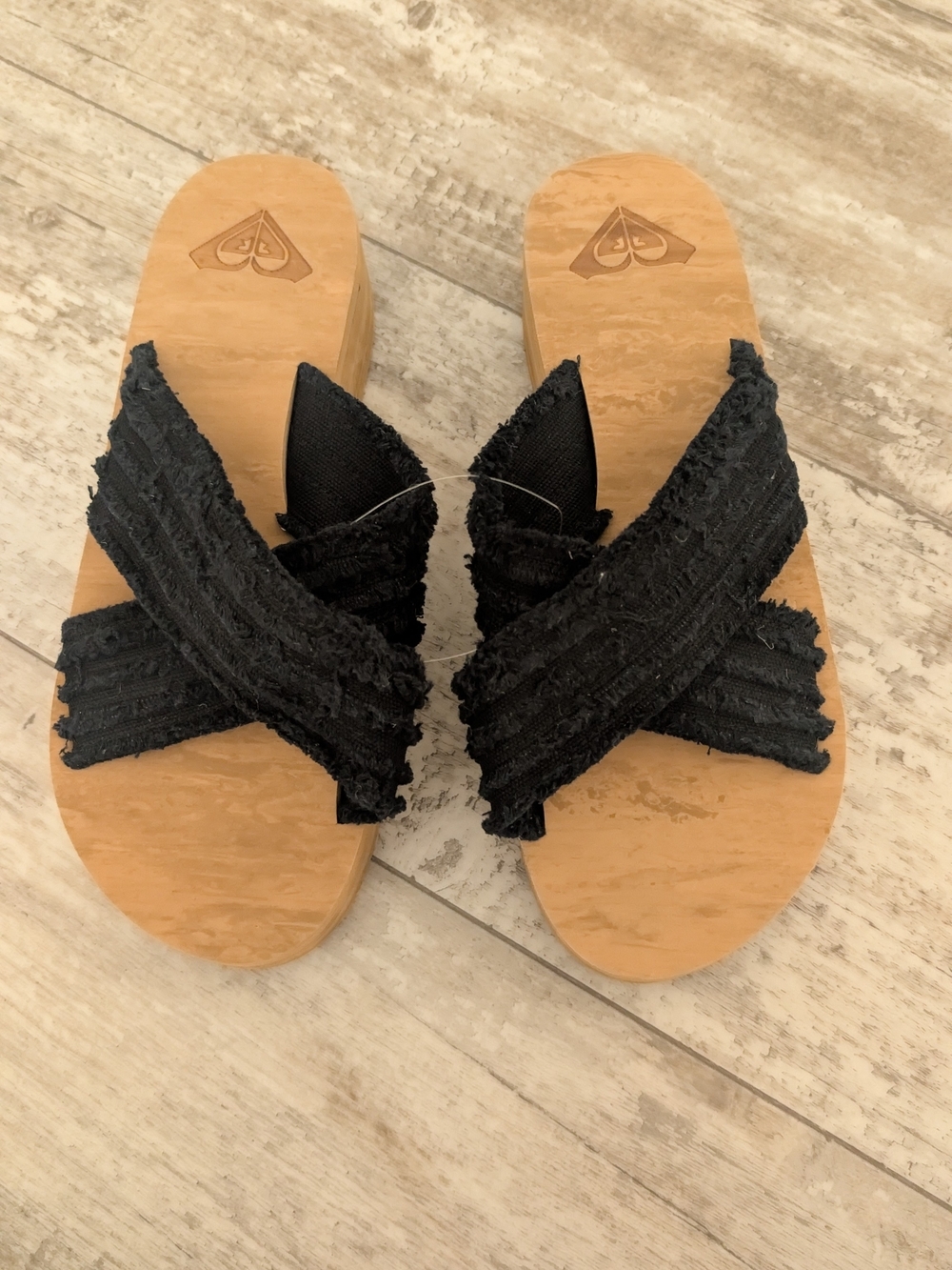 Roxy Black Crisscross Slide Sandals NWOT